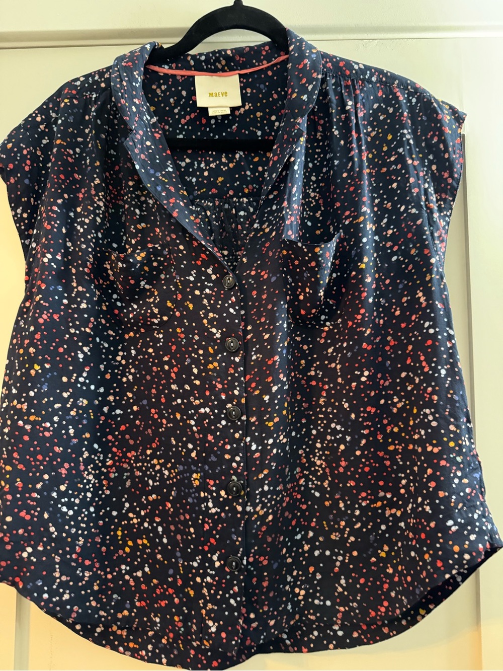 Maeve Navy Multicolor Dot Cap-Sleeve Button-Down Top